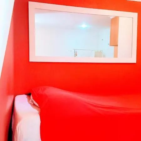 Alfama Flat 5 *